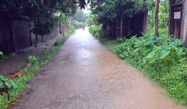 মুষলধারে বৃষ্টি, নোয়াখালীতে জলাবদ্ধতা
