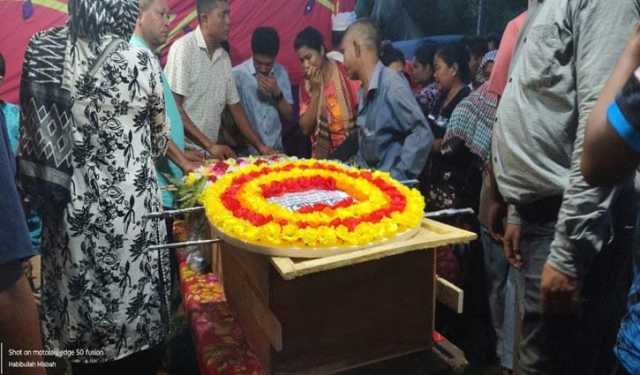 উক্যচিংয়ের মরদেহ পৌঁছেছে গ্রামে, সৎকার বুধবার