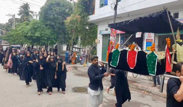 আশুরা উপলক্ষে রাজশাহীতে তাজিয়া মিছিল