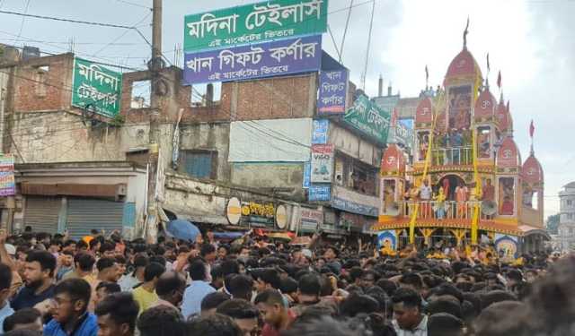 উল্টো টানে শেষ হলো ধামরাইয়ের ঐতিহ্যবাহী রথযাত্রা