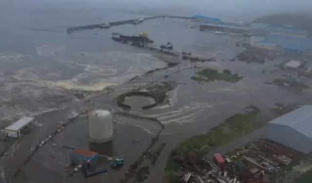 সুনামি বিধ্বস্ত দ্বীপপুঞ্জে জরুরি অবস্থা জারি করল রাশিয়া