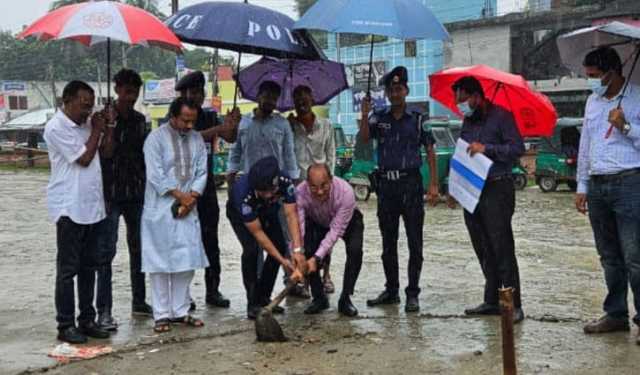 সিরাজগঞ্জে ‘জুলাই স্মৃতিস্তম্ভ’ নির্মাণ কাজের উদ্বোধন