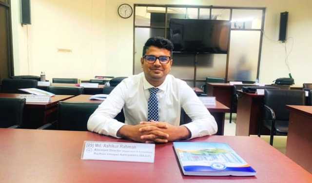 সাইকেল মেকানিকের ছেলে আশিক এখন বিসিএস ক্যাডার