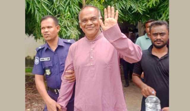 লোহাগড়া পৌরসভার সাবেক মেয়র কারাগারে