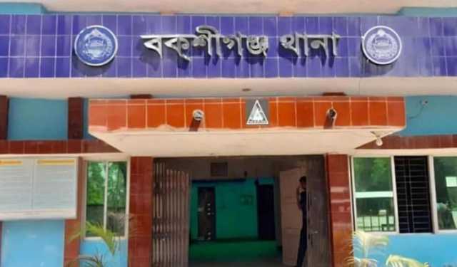 মমেকে স্বামীর ছুরিকাঘাতে আহত স্ত্রীর মৃত্যু