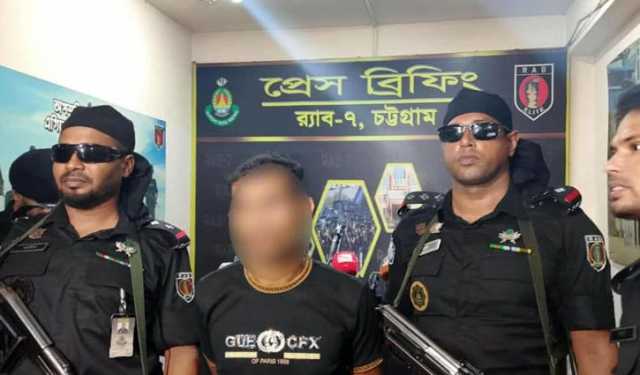 চট্টগ্রামে স্ত্রীকে ১১ টুকরো, স্বামী গ্রেপ্তার