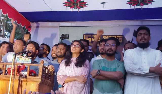 নতুন বাংলাদেশ গড়ার লড়াই শেষ হয়নি: নাহিদ ইসলাম
