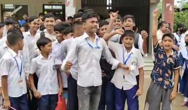 গোপালগঞ্জে ছাত্রীকে যৌন হয়রানি, শিক্ষক বহিষ্কার 
