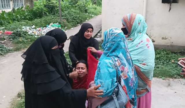 নরসিংদীতে ইউপি কার্যালয়ে ব্যবসায়ীকে কুপিয়ে হত্যা