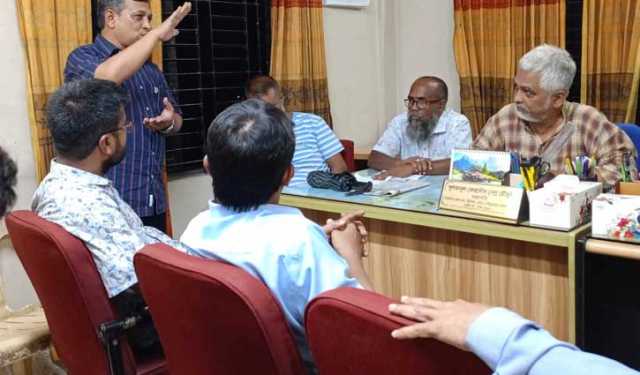 ঠাকুরগাঁওয়ের লাহিড়ী-নেকমরদ রুটে বাস চলাচল শুরু হচ্ছে