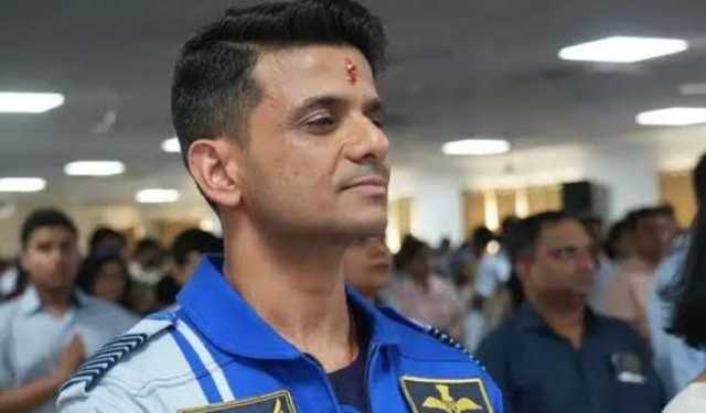 মহাকাশ স্টেশনে পা রাখলো প্রথম ভারতীয়