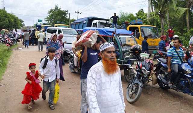 মাসুদ রুমী সেতুর টোল আদায় বন্ধের দাবিতে সড়ক অবরোধ
