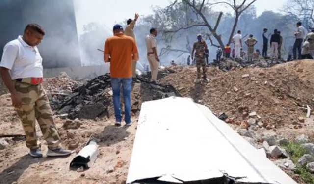 মিনিটে ৪০০ ফুট গতিতে নীচে নামছিল এয়ার ইন্ডিয়ার বিমান