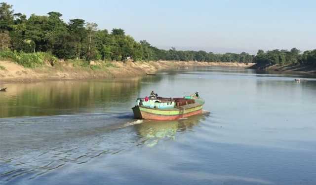 দেশের প্রধান সব নদ-নদীর পানি বিপৎসীমার নিচে