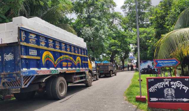 আখাউড়া স্থলবন্দরে ৪ দিন বন্ধ থাকবে আমদানি-রপ্তানি 