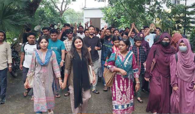 গোবিপ্রবি সংস্কারের দাবিতে ৭ দিনের আল্টিমেটাম শিক্ষার্থীদের