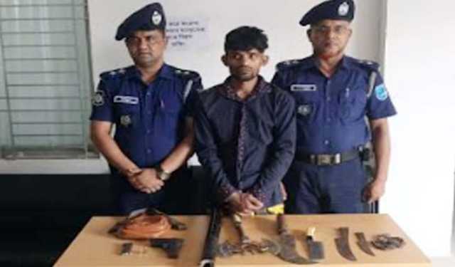৭.৬৫ বোরের আগ্নেয়াস্ত্রসহ তরুণ গ্রেপ্তার