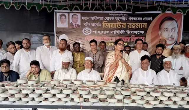 ভোটের অধিকার নিয়ে ছিনিমিনি করলে বসে থাকব না: নিপুন রায় 