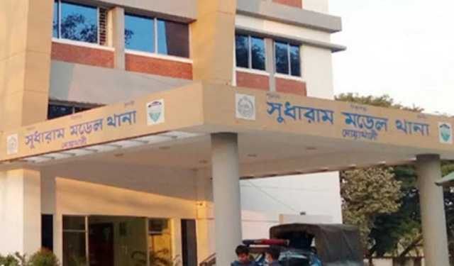 নোয়াখালীতে মা-মেয়ের ঝুলন্ত মরদেহ উদ্ধার