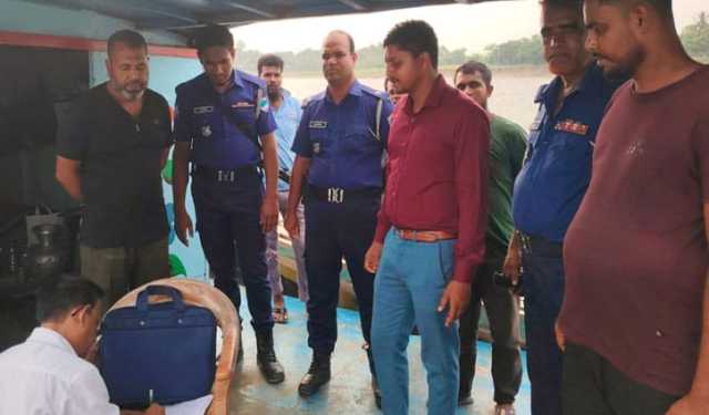 অবৈধভাবে মধুমতির বালু উত্তোলন, জরিমানা আদায়