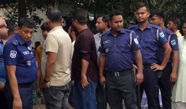 রূপগঞ্জে ছাত্রলীগ নেতাকে ছাড়াতে গুলি, গুলিবিদ্ধ ১