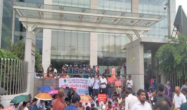আন্দোলনে স্থবির এনবিআর