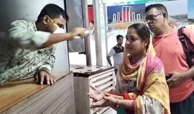 ভারতে করোনার প্রকোপ বাড়ায় বেনাপোলে সতর্কতা জারি