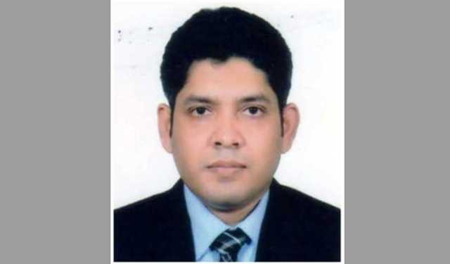 শরীয়তপুরের সাবেক ডিসির ‘নারী কেলেঙ্কারি’ ঘটনা তদন্তে কমিটি