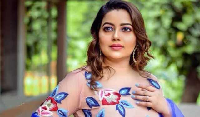 ৬ বছরের দাম্পত্য জীবনের ইতি টানলেন কণ্ঠশিল্পী কনা