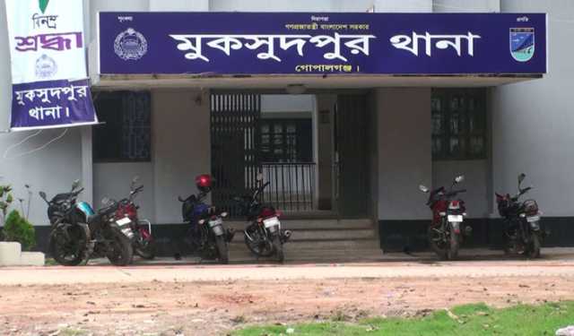 মহাসড়কের পাশ থেকে অজ্ঞাতপরিচয় ব্যক্তির মরদেহ উদ্ধার