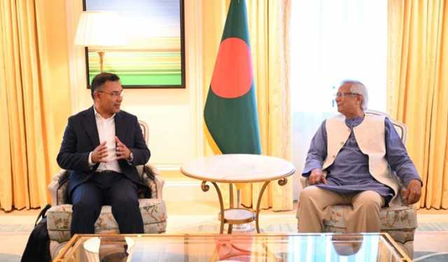 লন্ডনে বৈঠকে বসেছেন প্রধান উপদেষ্টা ও তারেক রহমান