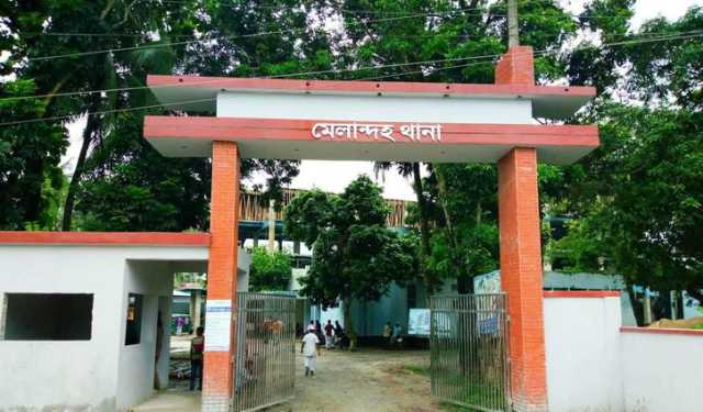 জামালপুরে নারীর মাথাবিহীন-কব্জি কাটা লাশ উদ্ধার