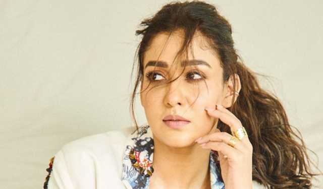 ১৪২ কোটি টাকার প্রস্তাব ফেরালেন নয়নতারা