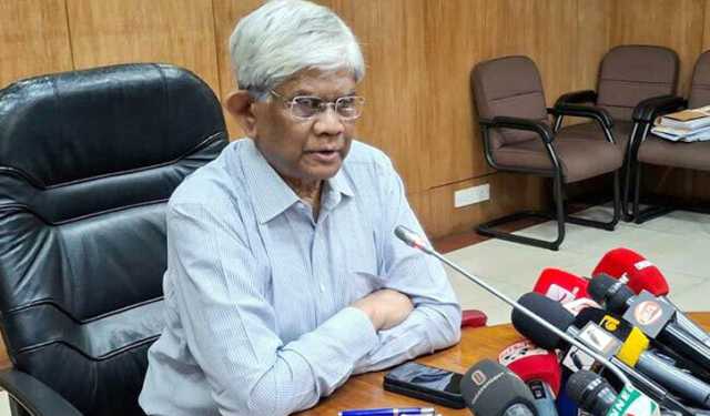 এনবিআরের আন্দোলনের পেছনে ‘ব্যবসায়ীদের’ ইন্ধন: অর্থ উপদেষ্টা