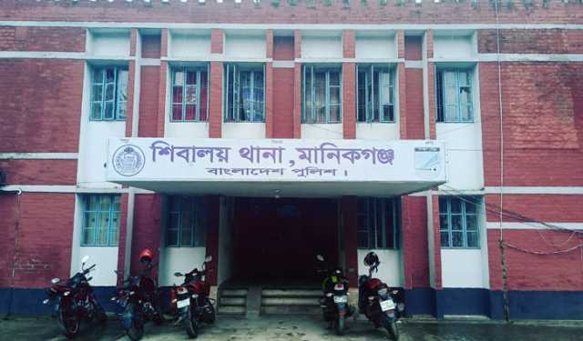 মানিকগঞ্জে পুকুরে ডুবে কলেজছাত্রের মৃত্যু