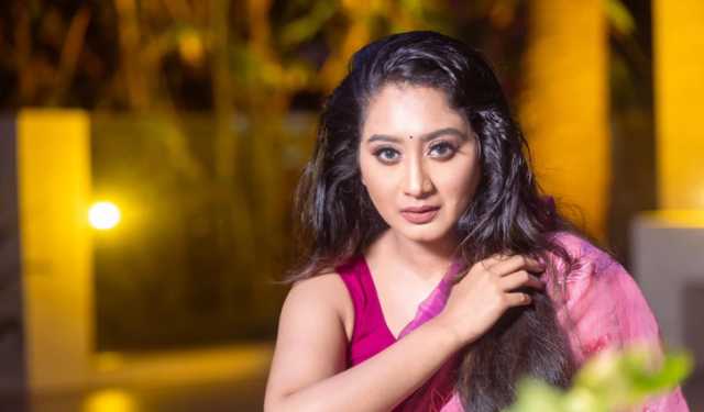 থাইল্যান্ডে মা হলেন স্বাগতা