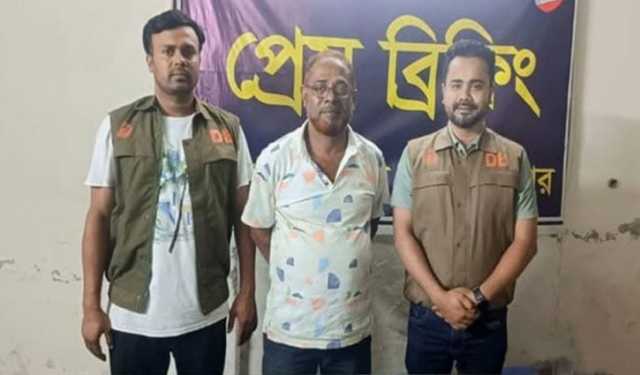 ঢাকা থেকে চুরি হওয়া ট্রাক যশোরে উদ্ধার