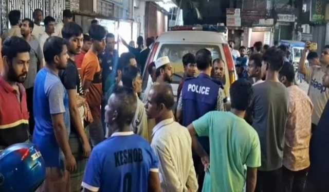 চাঁদপুরে ব্যাংকের টয়লেটে মিলল মরদেহ