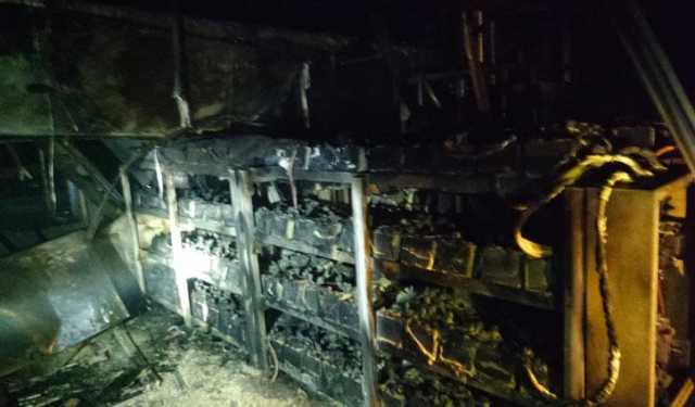 ধামরাইয়ে ইনসেপটা ফার্মায় অগ্নিকাণ্ড