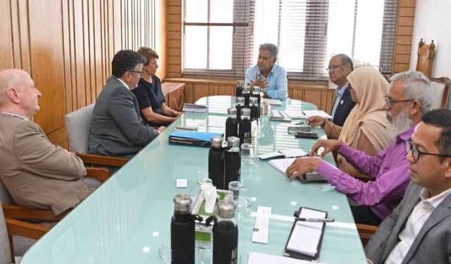 শ্রম উপদেষ্টার সঙ্গে জার্মান সংসদ সদস্যের সাক্ষাৎ