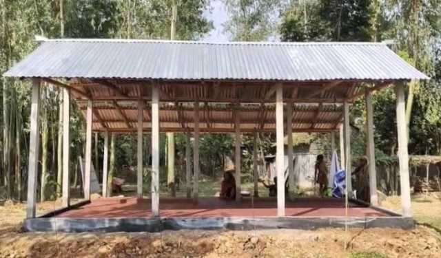 তৈরি হচ্ছে প্রতিবন্ধী মেহেরুন নেছার নতুন ঘর