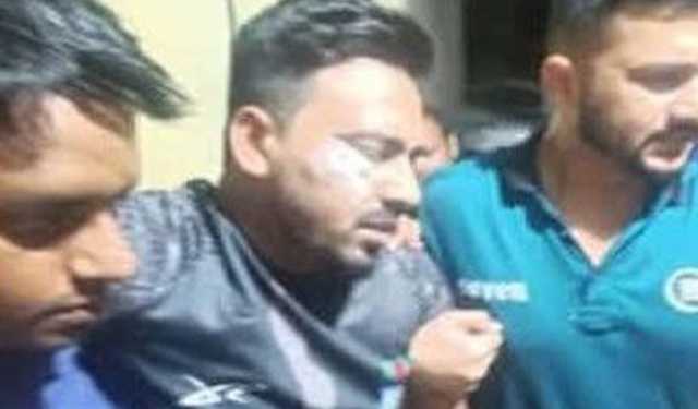 চোরাই মোবাইল উদ্ধার অভিযানে ৫ পুলিশ আহত, আটক ৩