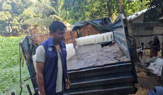 ইলিশ মজুতের উদ্দেশ্যে আনা এক ট্রাক বরফ জব্দ