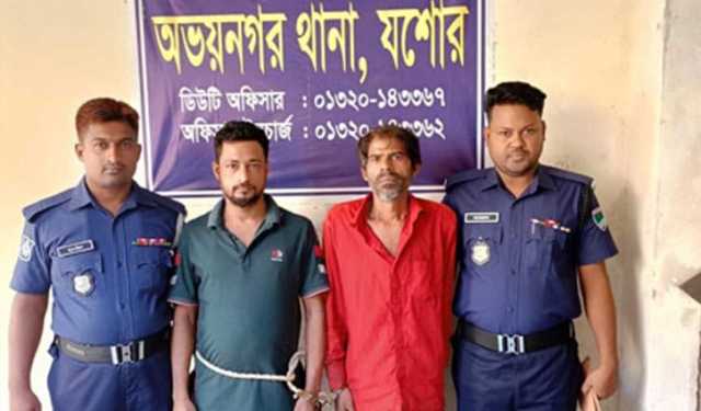 অভয়নগরে একাধিক মামলার পলাতক আসামি ও মাদক বিক্রেতা গ্রেপ্তার