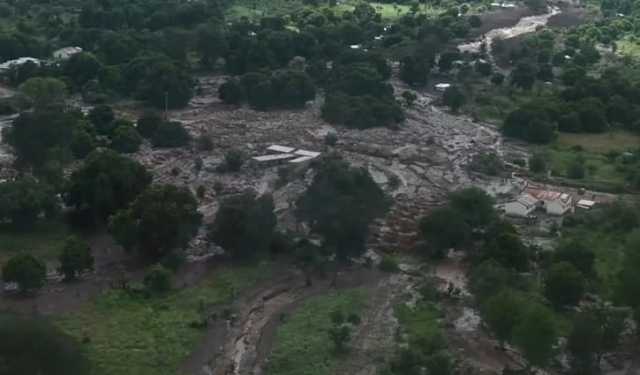কেনিয়ায় ভূমিধসে নিহত ২১, নিখোঁজ ৩০