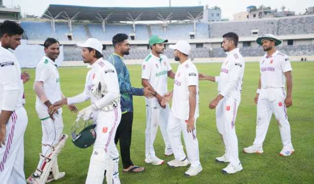 সেঞ্চুরির অপেক্ষায় মুশফিকুর, তিন দিনেই জয় রাজশাহীর