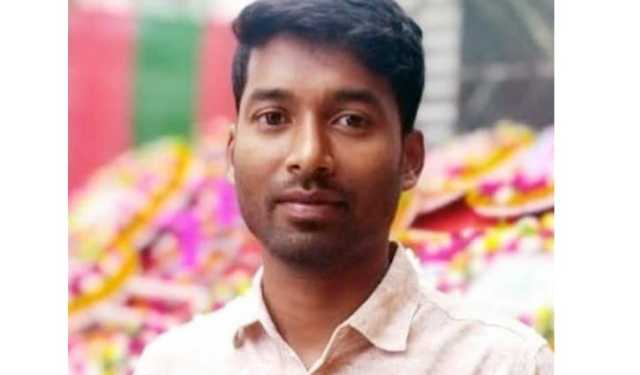 বাসায় পড়ে ছিল যুবকের মরদেহ, ৯৯৯-এ কল পেয়ে উদ্ধার করল পুলিশ