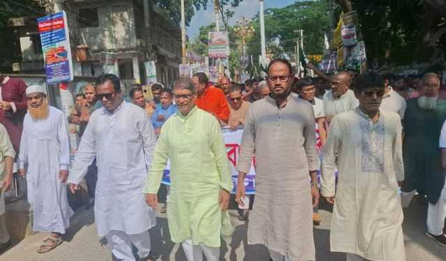 টাঙ্গাইলে জাতীয় বিপ্লব ও সংহতি দিবসে বিএনপির র‌্যালি