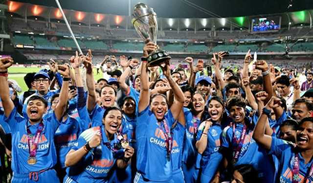 চ্যাম্পিয়ন নারী দলের জন্য মোটা অঙ্কের বোনাস ঘোষণা করল বিসিসিআই