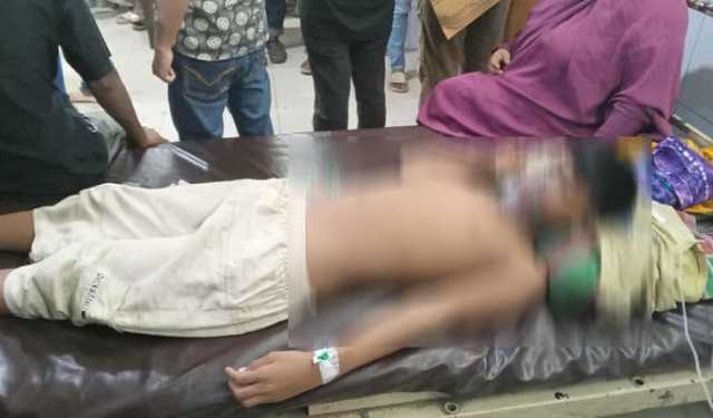 পায়ু পথে বাতাস, মৃত্যুর সঙ্গে লড়ছে শিশু শ্রমিক